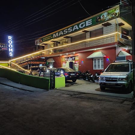 G Mount Budget Stay Munnar Bagian luar foto