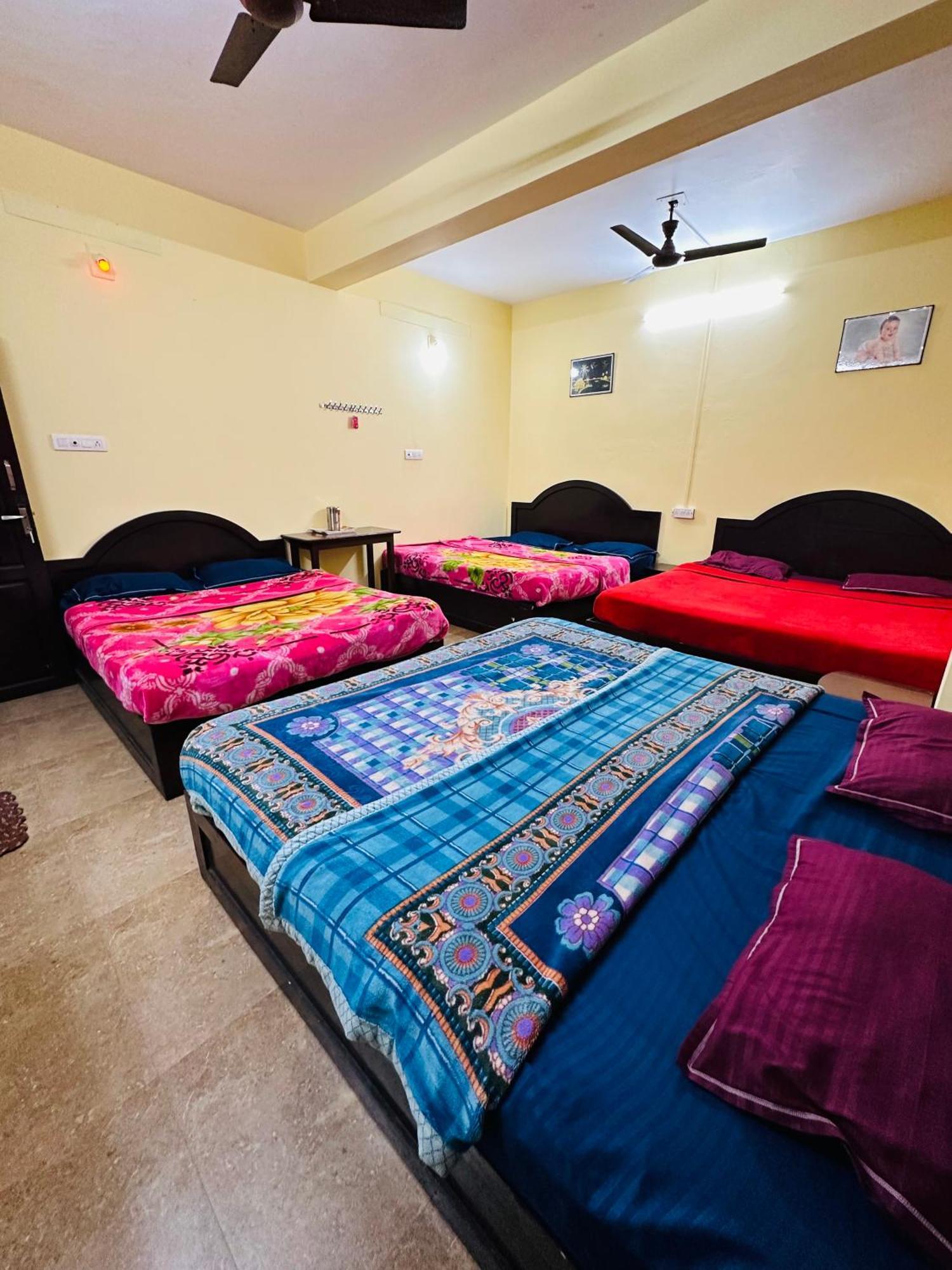 G Mount Budget Stay Munnar Bagian luar foto